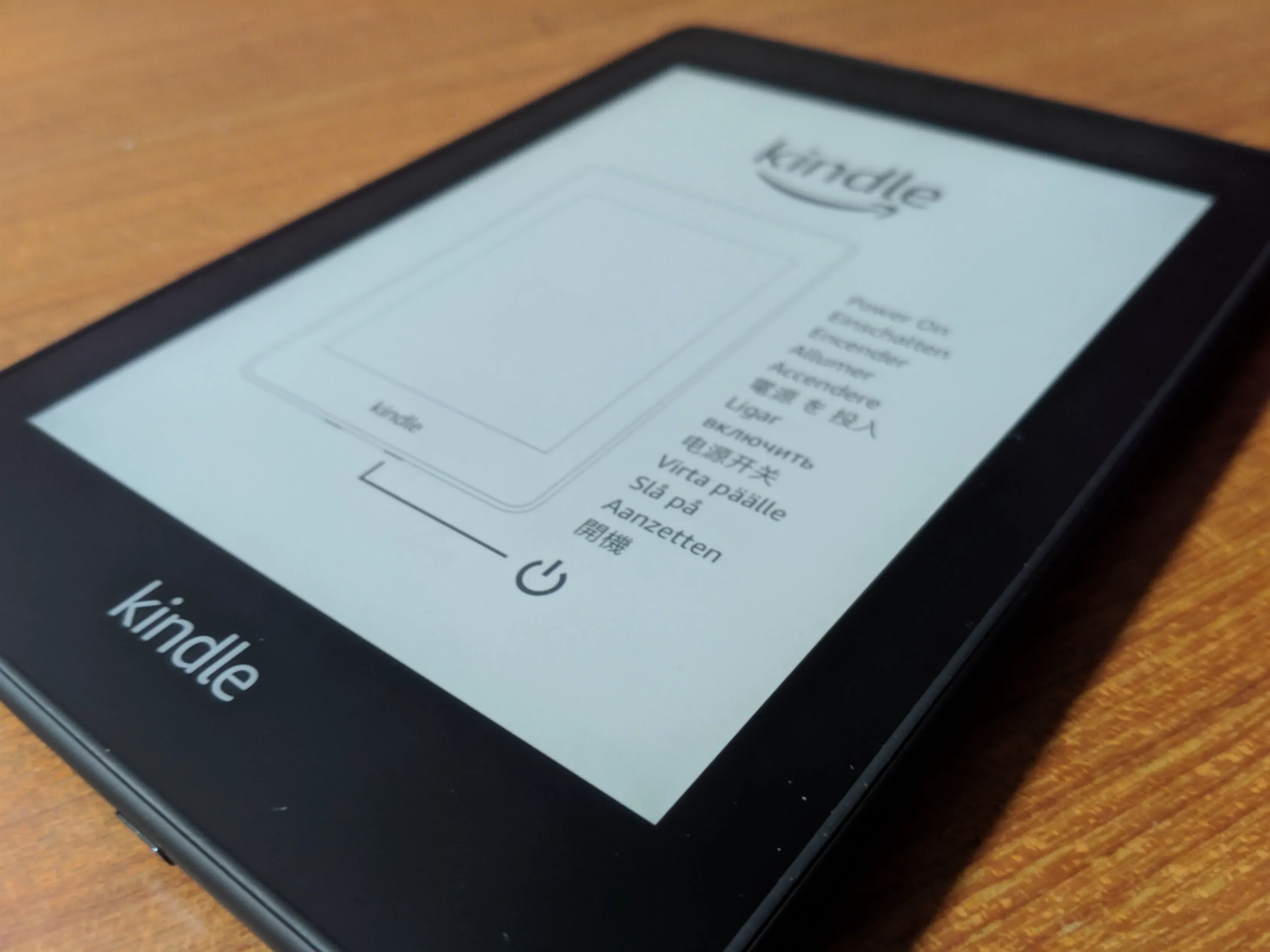 Kindle 的正面